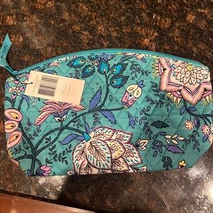 Vera Bradley grand travel cosmetic pouch NWT
